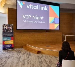 VipStudentShowcase_TPL_0037_1